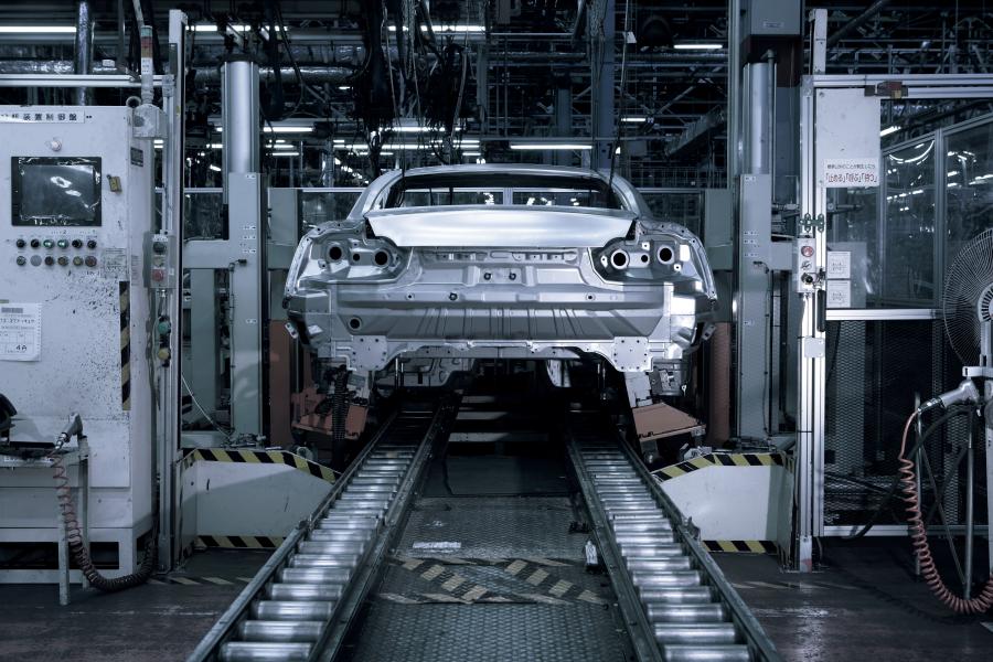  Nissan GT-R 2013 года  (UK) (фото 2 из 7)